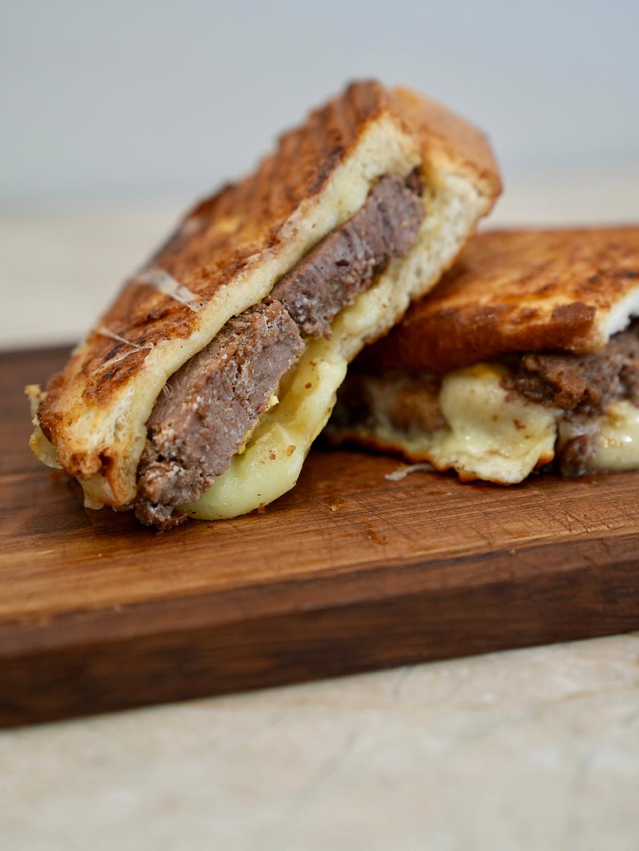 KAVURMA KAŞARLI TOST
